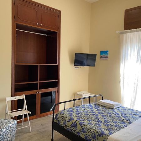 شقة Elena House نابولي المظهر الخارجي الصورة